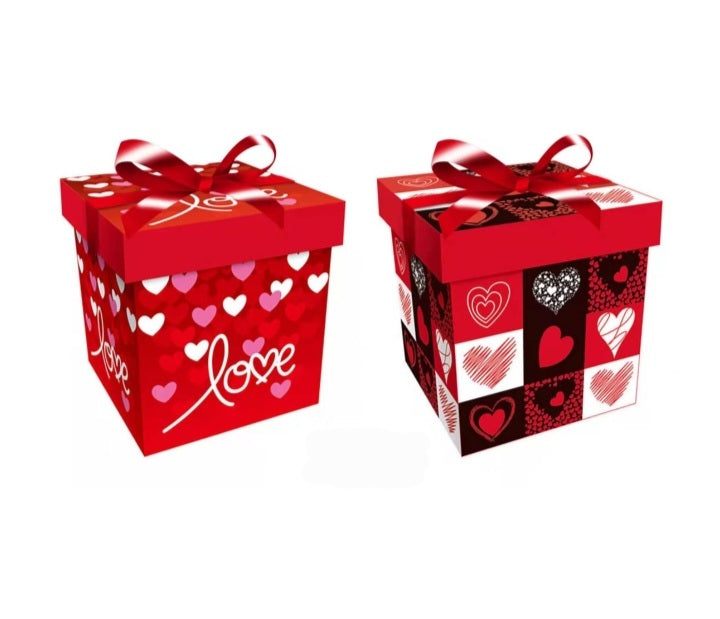 Caja de regalo amor 22x22cm